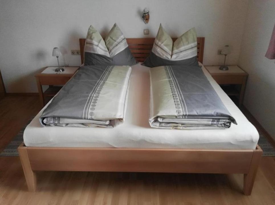 Haus Schreder Apartment Saalfelden ภายนอก รูปภาพ