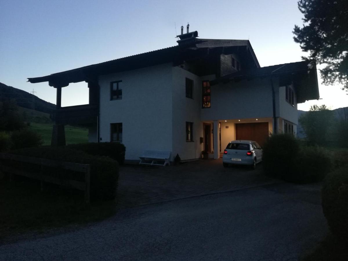 Haus Schreder Apartment Saalfelden ภายนอก รูปภาพ